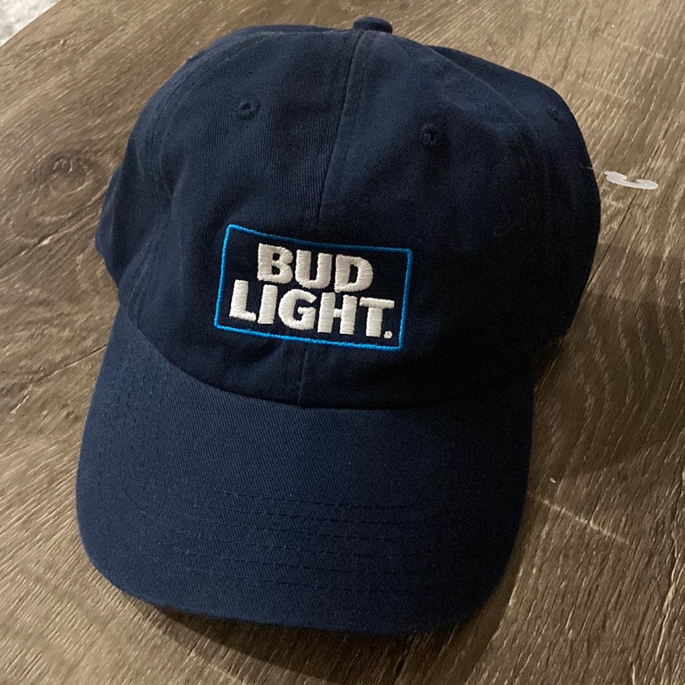 BUD LIGHT BUDWEISER NAVY BLUE BEER BADGE ADJUSTABLE HAT! BASEBALL CAP!